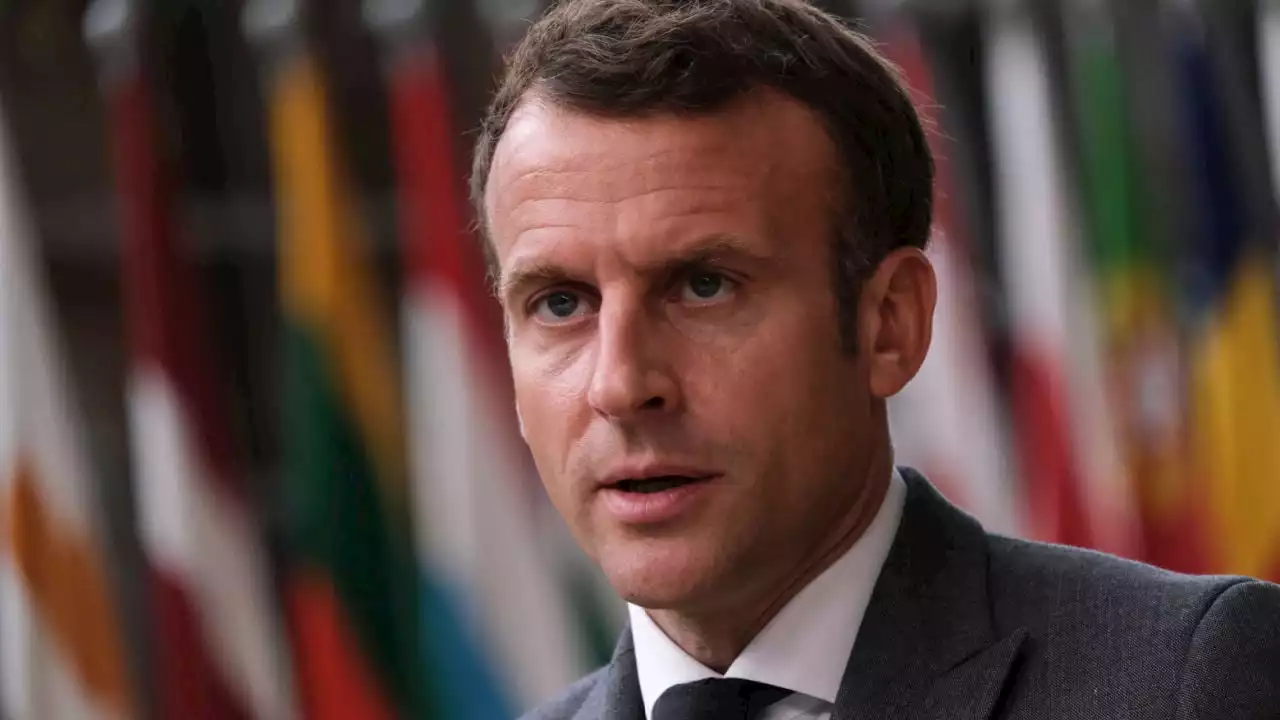 France’s Macron Hopes to Attend BRICS Summit in South Africa, Report – Bitcoin News