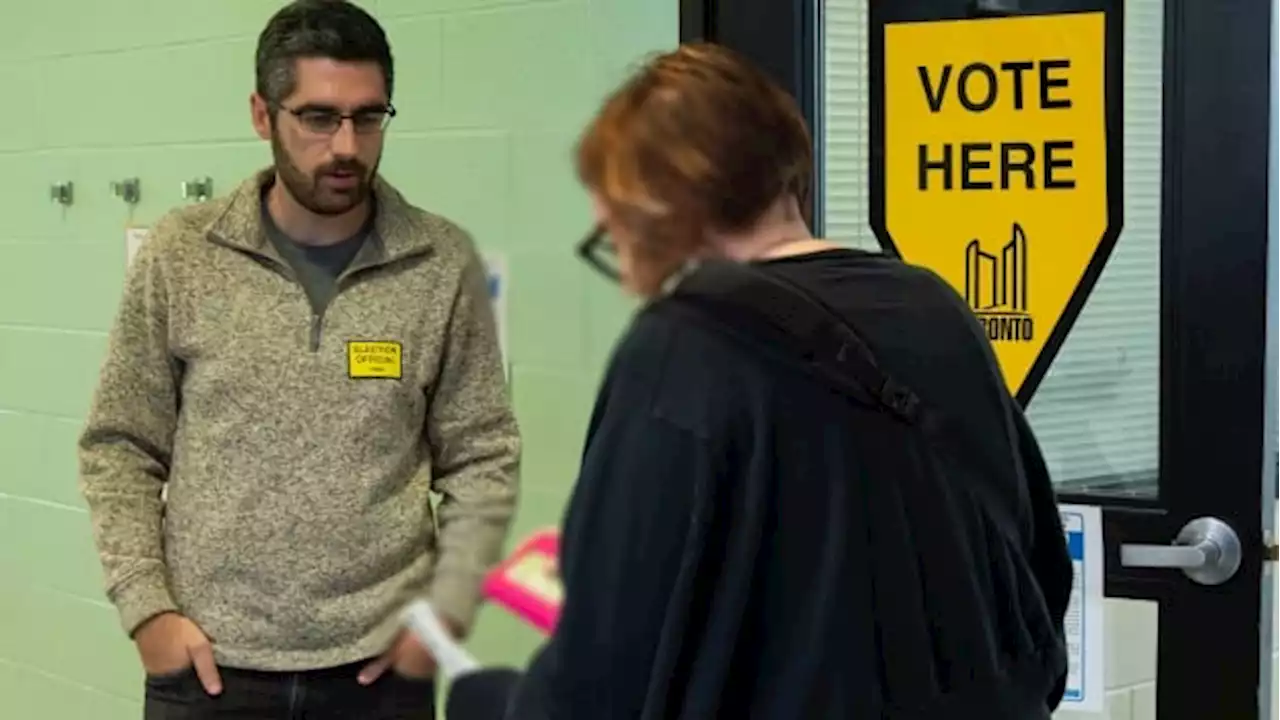 Voter apathy concerns loom over Toronto election days ahead of vote | CBC News