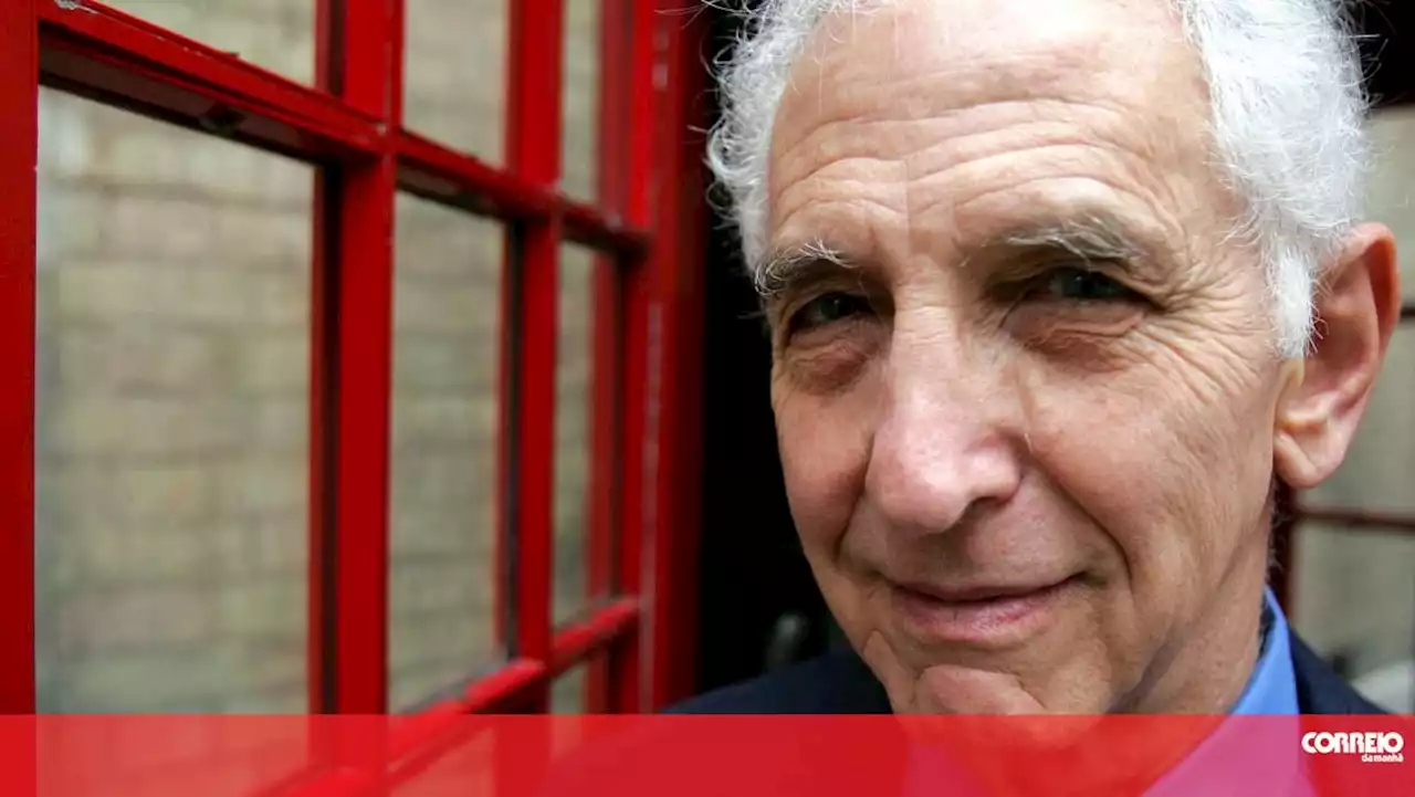 Morreu Daniel Ellsberg denunciante dos 'Documentos do Pentágono' sobre o Vietname