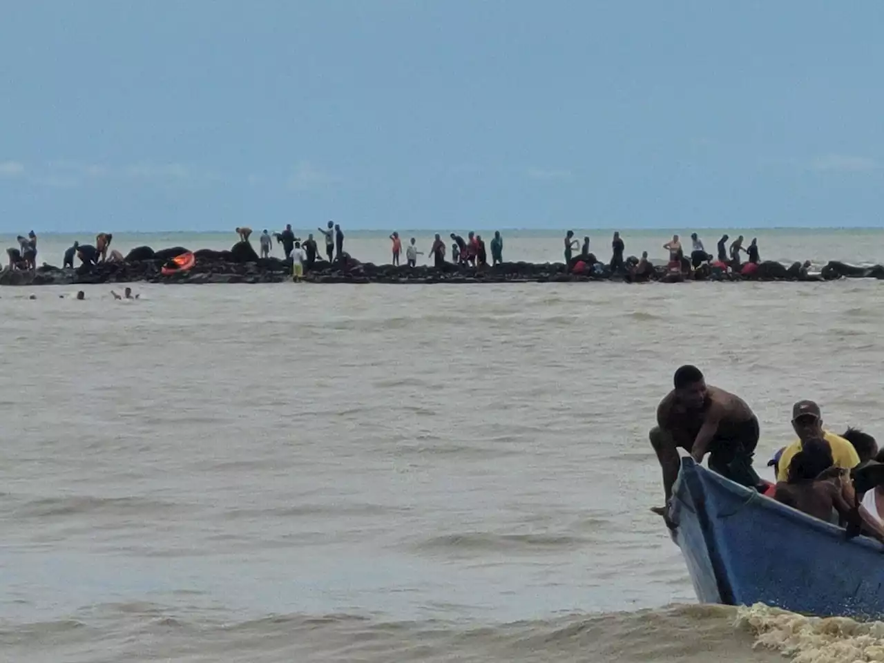 Volvió a surgir la misteriosa isla que aparece y desaparece frente a San Juan de Urabá