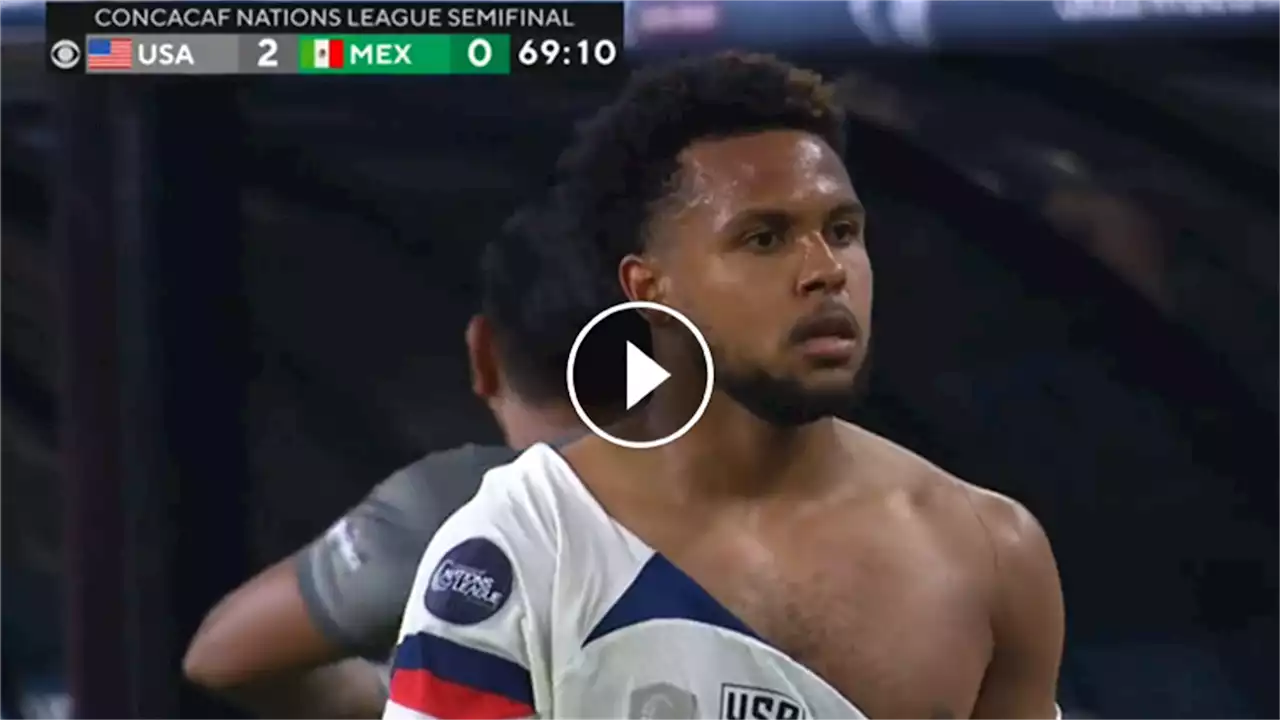 USA-Messico finisce in rissa: maglia strappata e rosso per McKennie