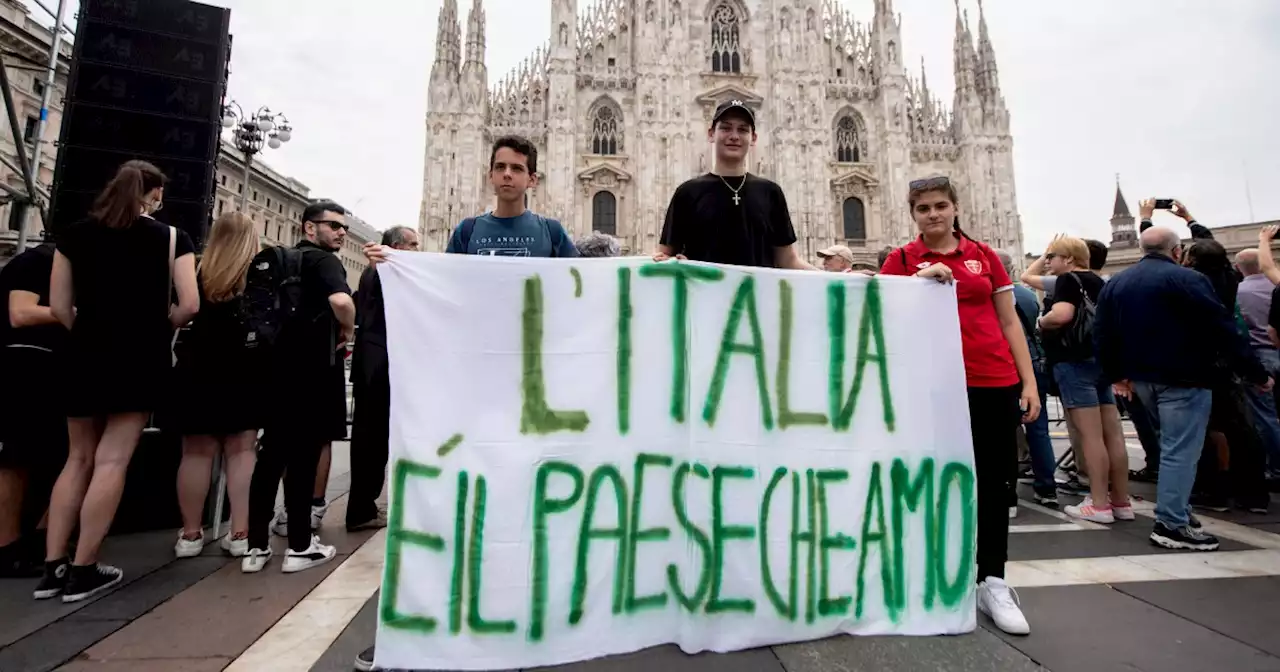 “Non temo B. in sé, ma in me”: le tante ferite inferte al Paese - Il Fatto Quotidiano