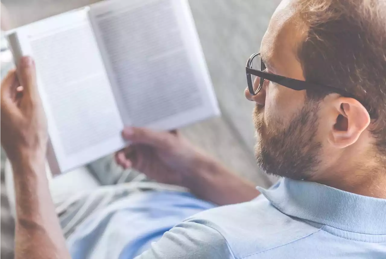 Fête des pères 2023 : 5 idées de livres pour un cadeau de dernière minute