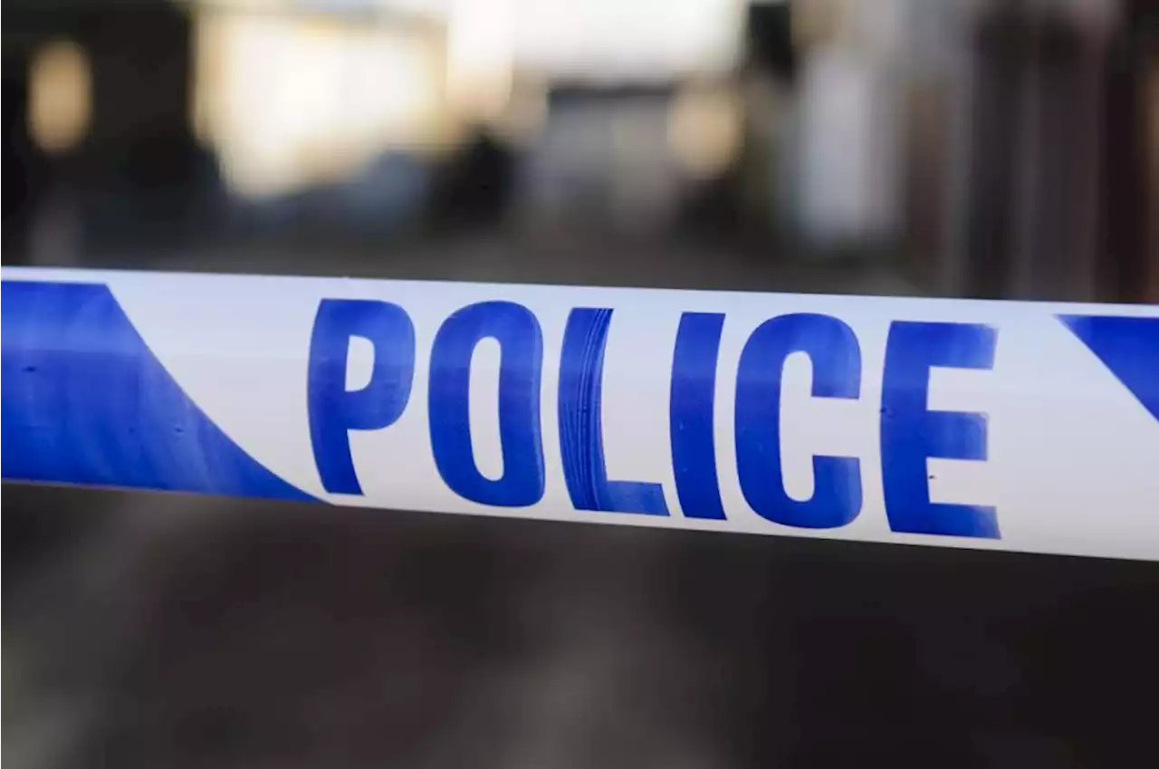 Man attacked in street as cops hunt for two men in hi-vis trousers