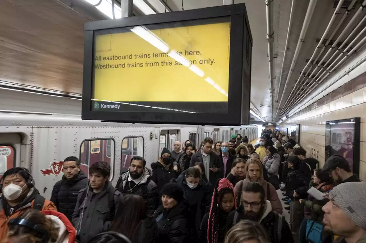 BCE seeks CRTC order to join Rogers wireless network in TTC subways