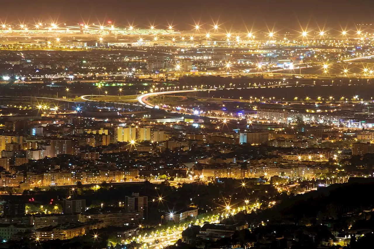 Menos sueño y más enfermedades: cómo la luz artificial por la noche está perjudicando nuestra salud