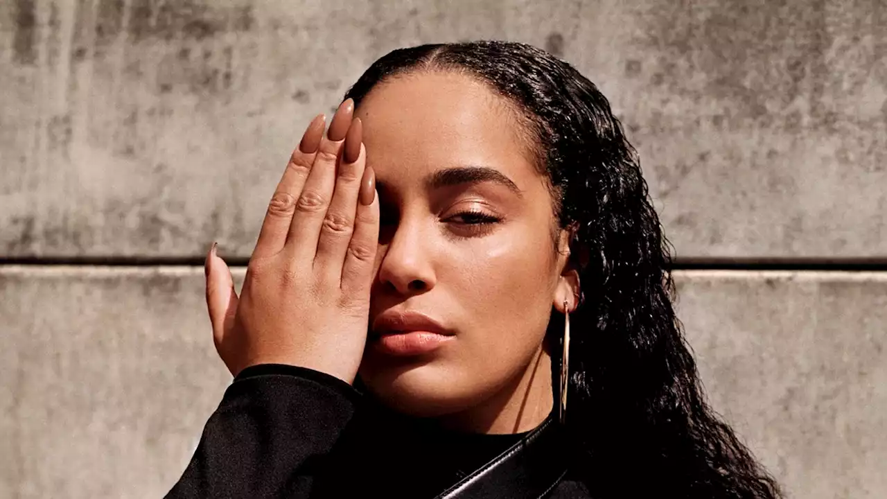 Jorja Smith in conversation with Alicia Keys