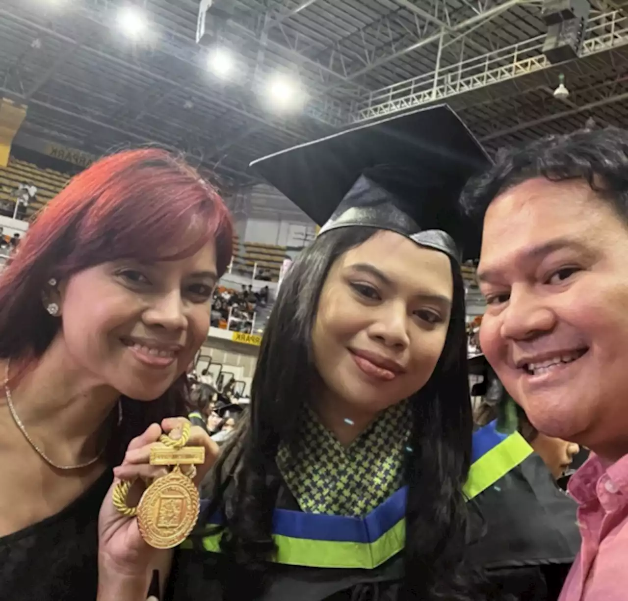 Bayani Agbayani ecstatic as daughter graduates summa cum laude