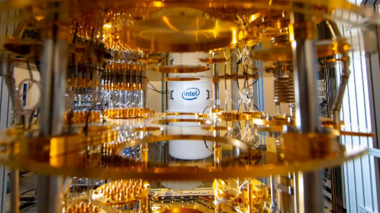 Intel will soon start shipping its 12-qubit quantum processor