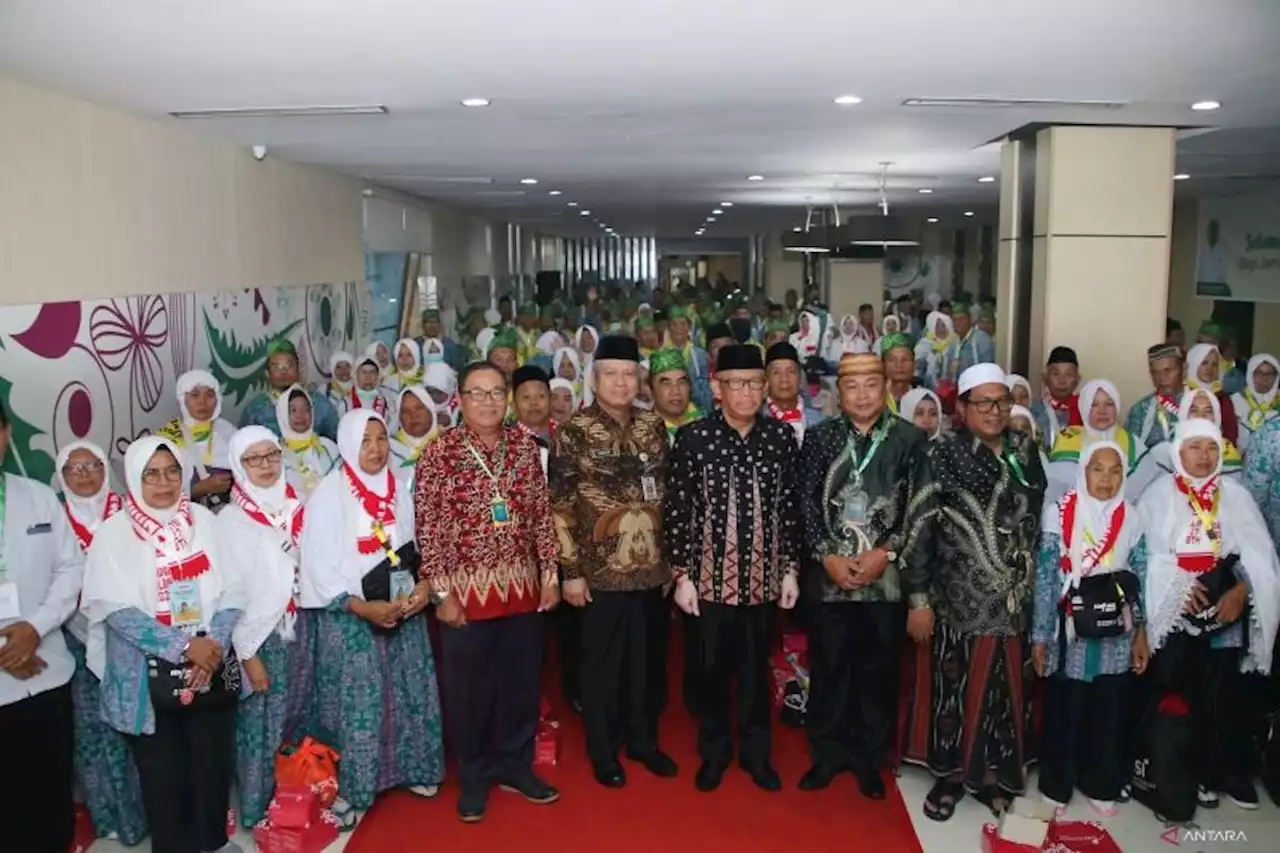 Pesan Gubernur Sutarmidji untuk JCH Asal Kalbar: Fokus Ibadah, Jangan Pikirkan Hal Lain Dahulu