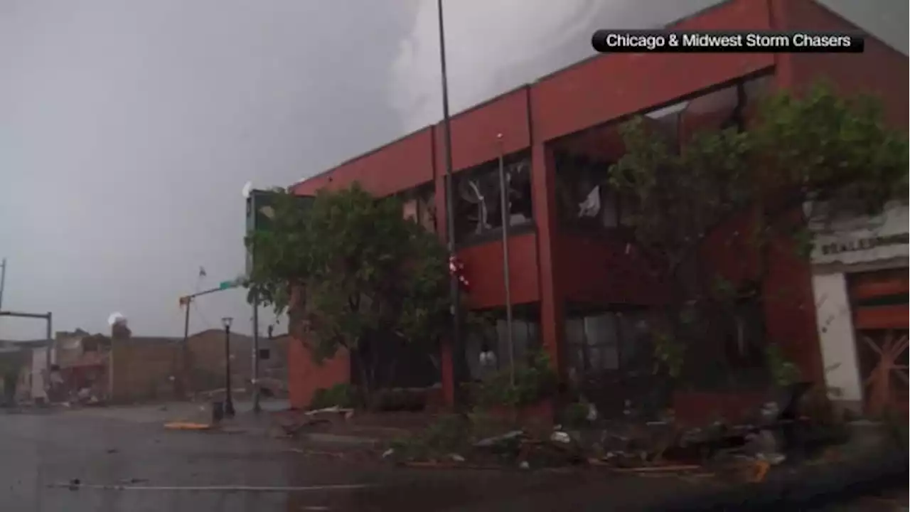 Videos show aftermath of tornado in Texas Panhandle