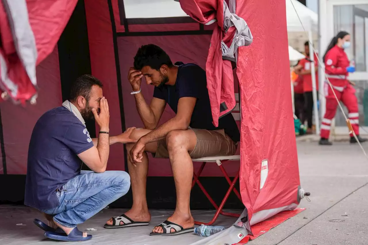 Naufrage en Grèce : deux versions s’affrontent sur les raisons du drame