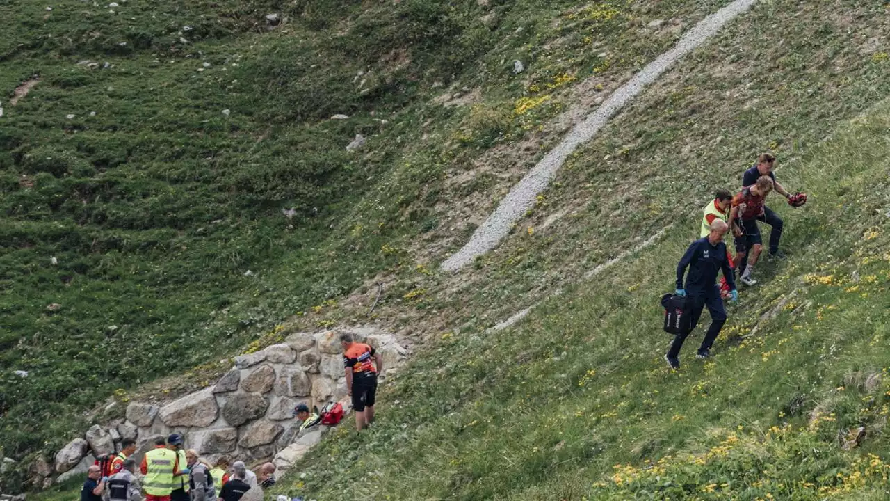 Giro di Svizzera, muore a 26 anni Mader: era caduto in un burrone durante la gara