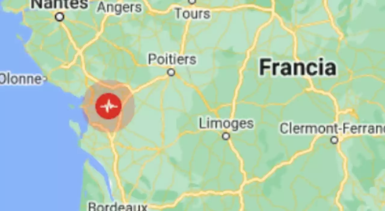 Terremoto oggi in Francia, scossa di magnitudo 5.5: «Avvertita anche in Italia»