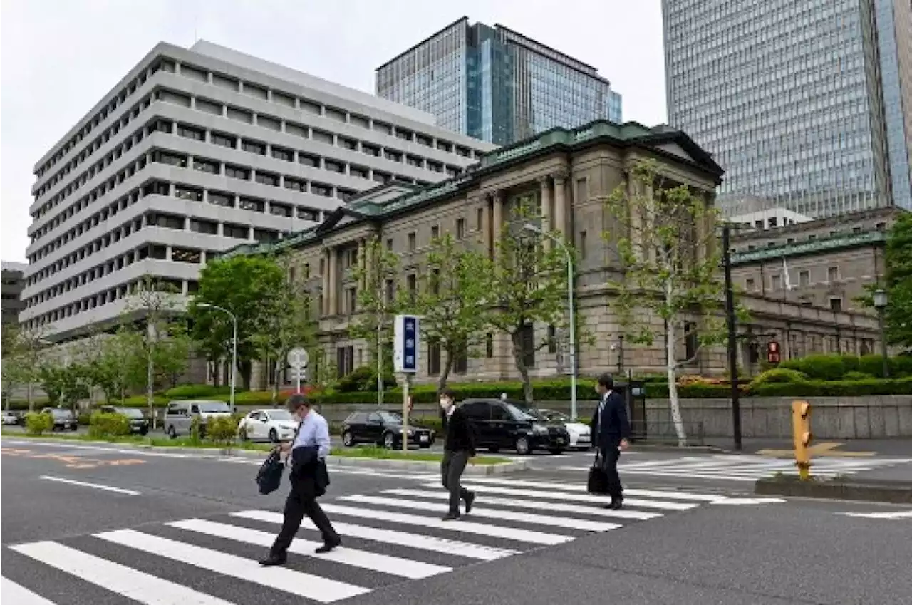 Bank of Japan sticks to ultra-loose monetary policy | The Malaysian Insight