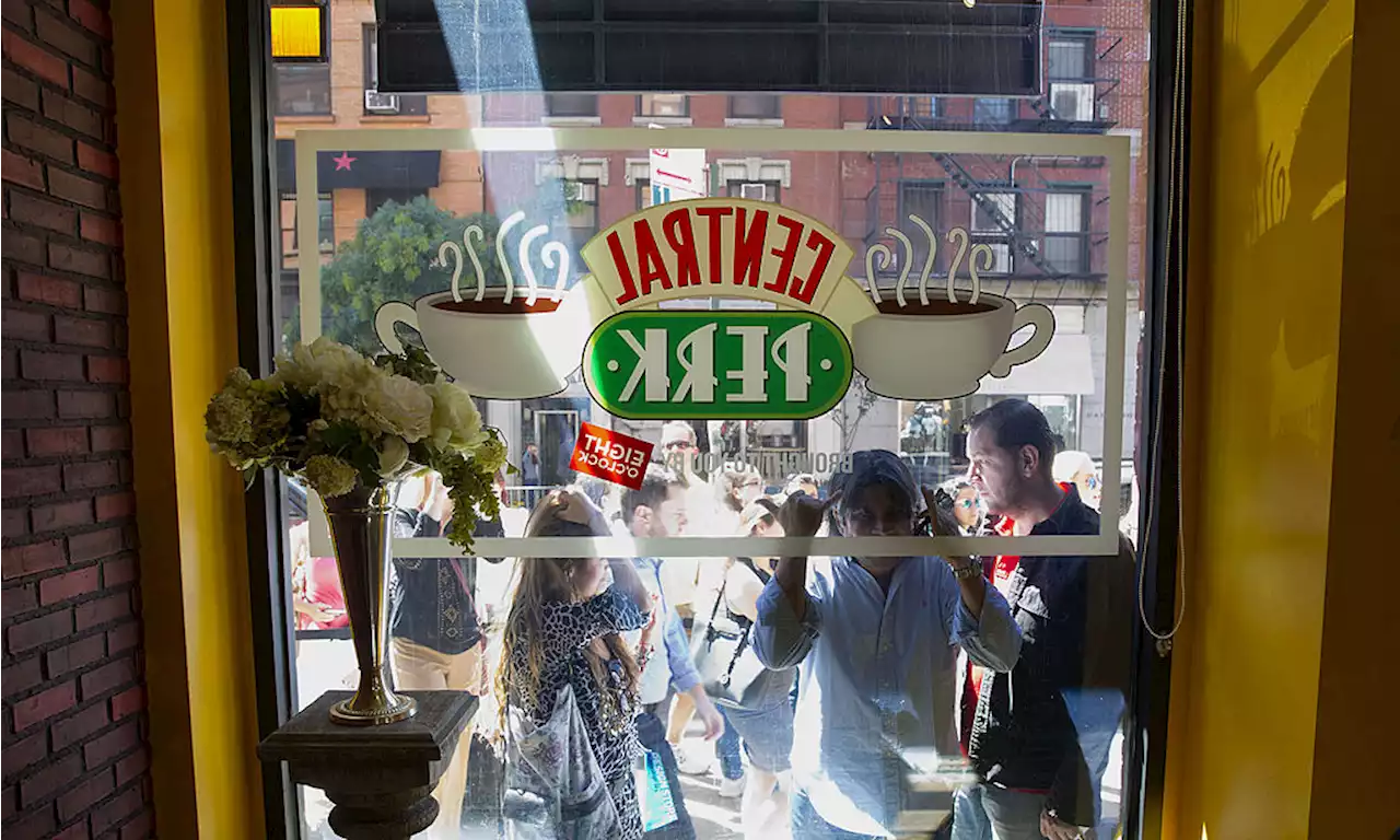 The one where a ‘Friends' Central Perk coffeehouse opens in Boston