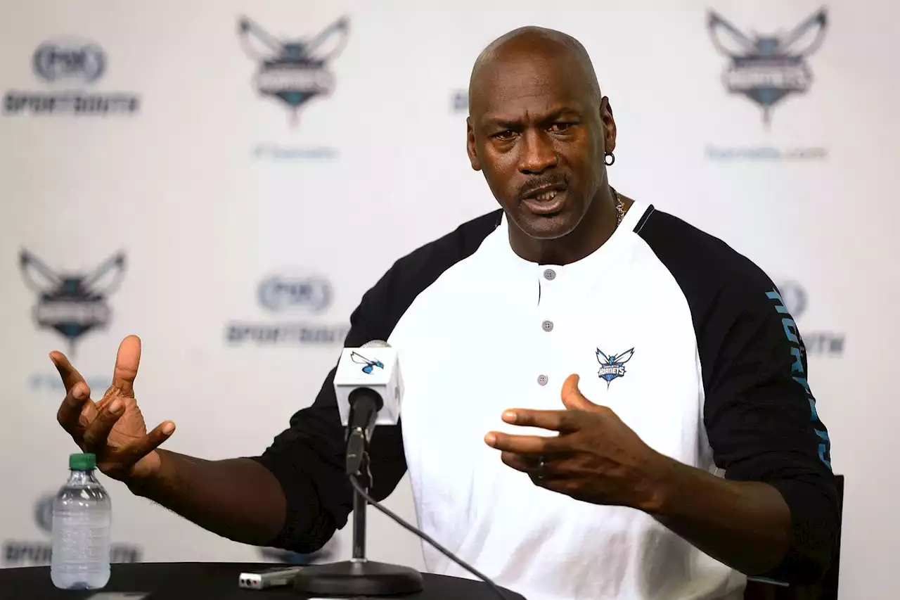 Michael Jordan ‘finalizing’ sale of Charlotte Hornets