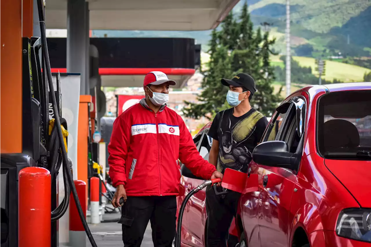 Hacen anuncio sobre precio de combustible en Colombia y muchos conductores celebran - Pulzo