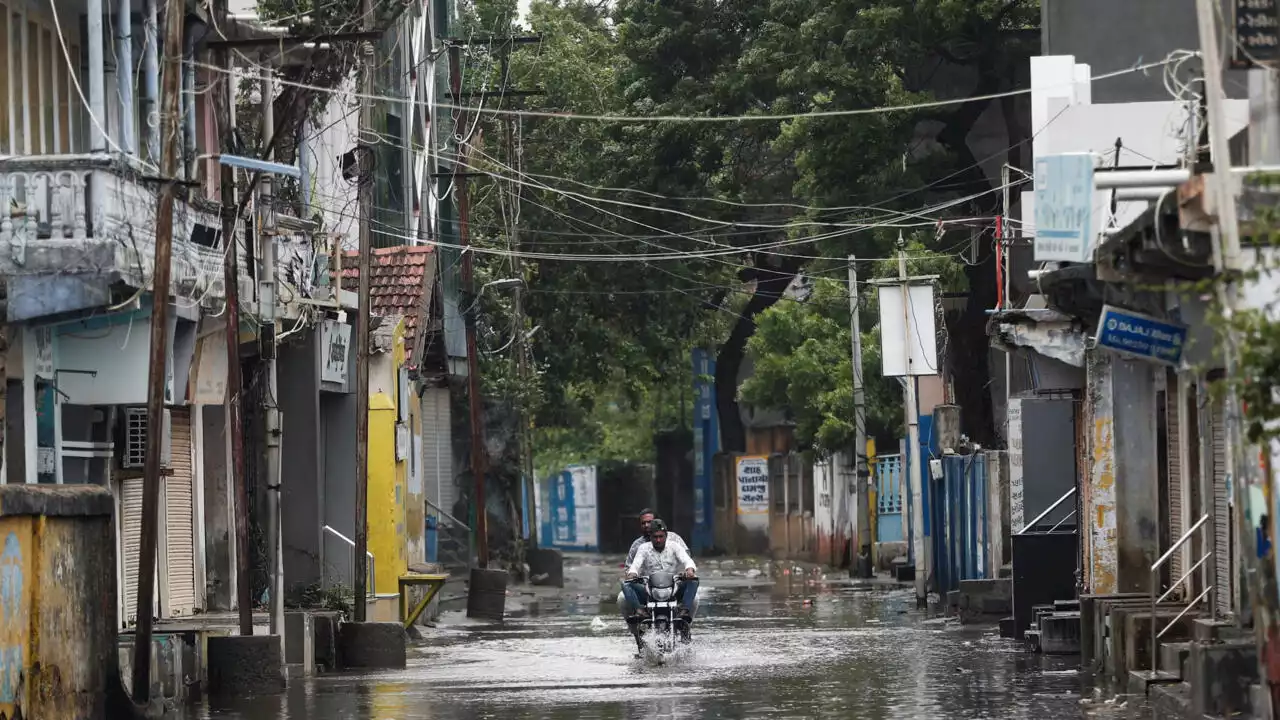 Le cyclone Biparjoy perd en puissance, après avoir frappé la côte indienne