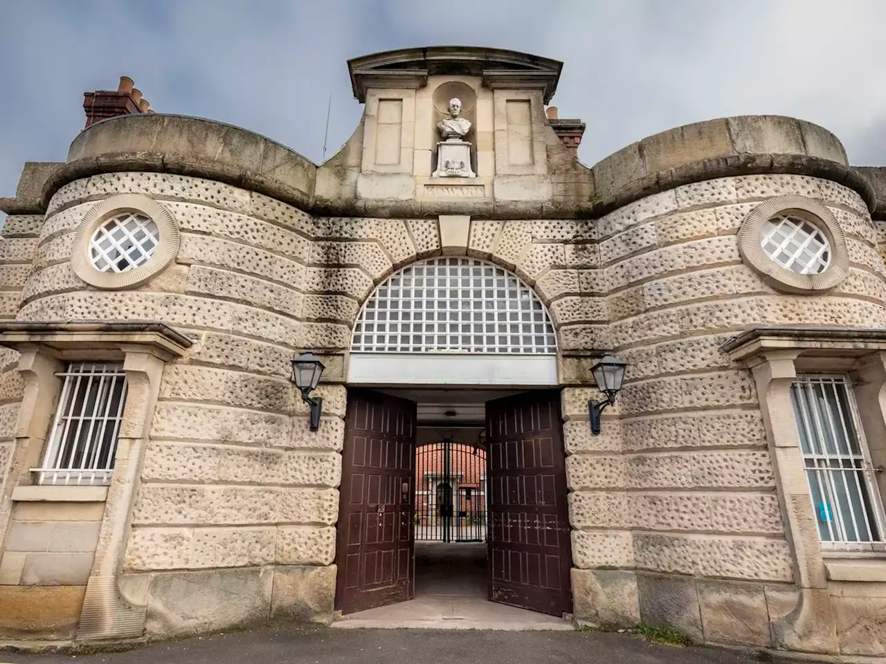 Shrewsbury Prison closed for mystery filming until later this month