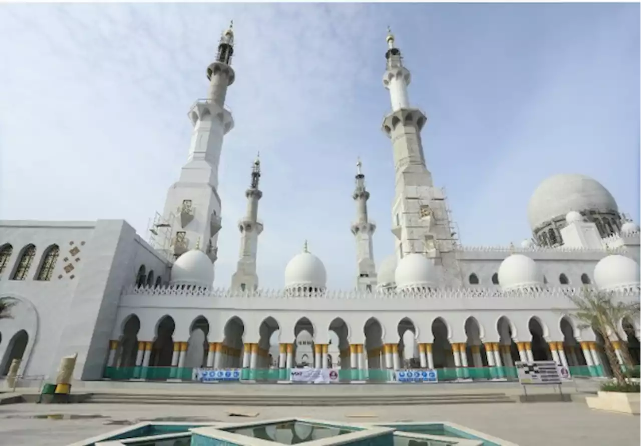 Jelajah Wisata Solo-Semarang via KA Banyubiru: Mulai dari Masjid Sheikh Zayed