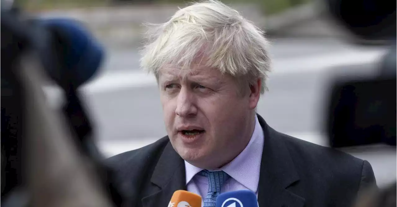 «Boris Johnson va devenir chroniqueur au Daily Mail», selon les médias britanniques