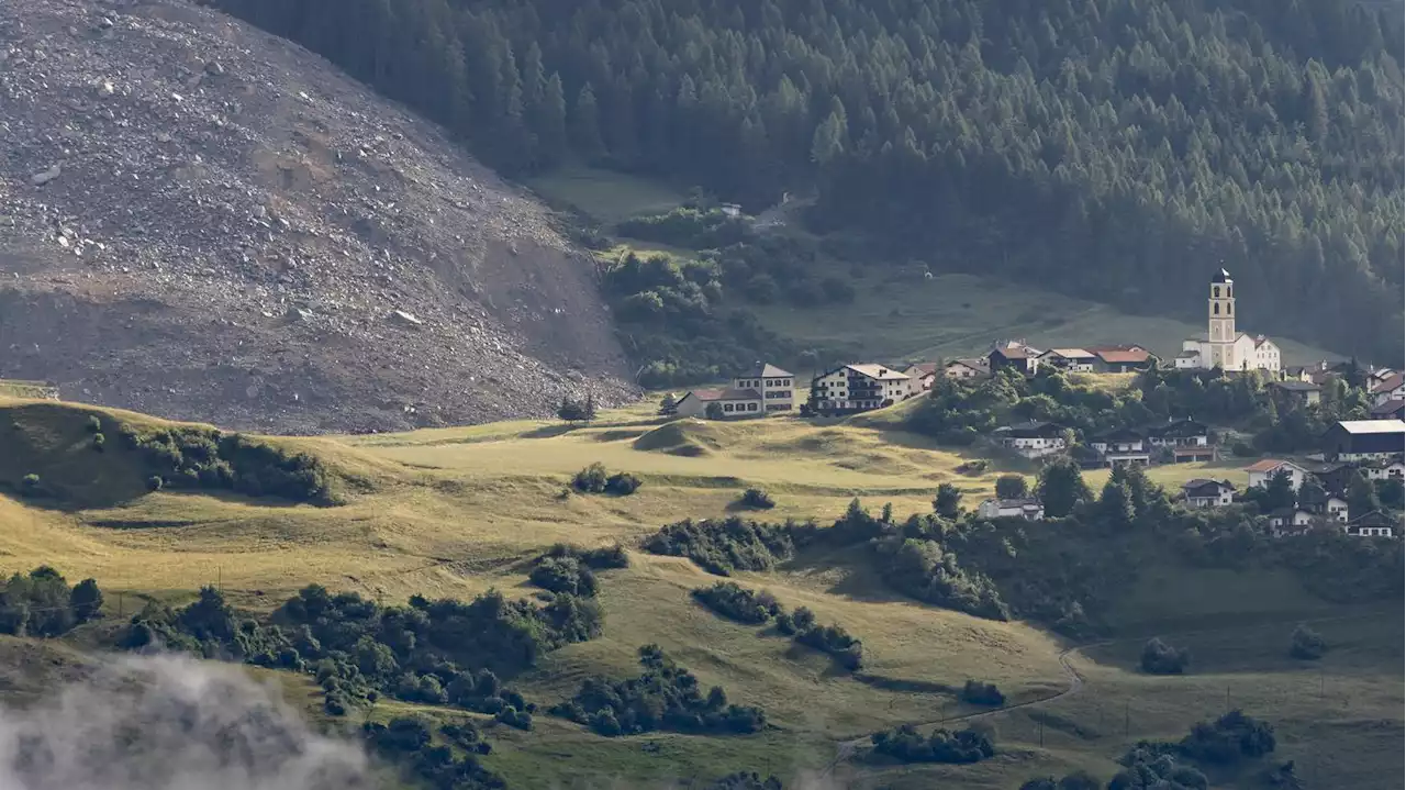 Bergrutsch bei Brienz: Lawine aus Geröll verfehlt nur knapp Schweizer Bergdorf