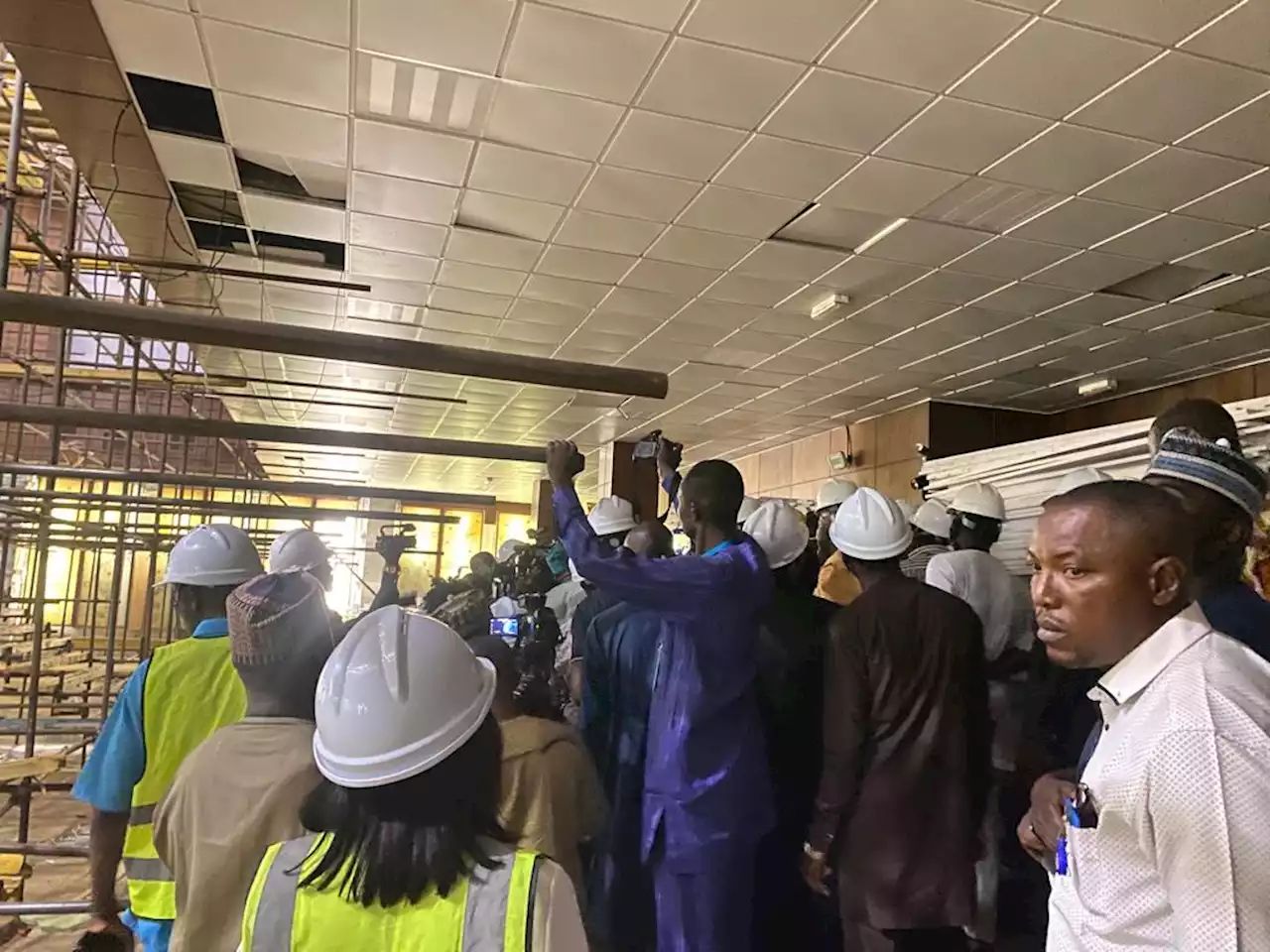 PHOTOS: Abbas inspects house of reps chamber under renovation | TheCable