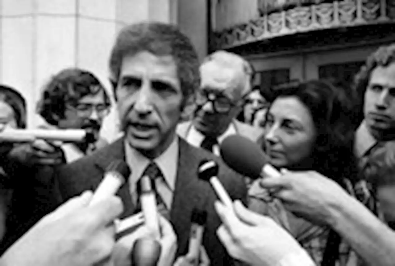 Daniel Ellsberg, who leaked the Pentagon Papers, dies at 92