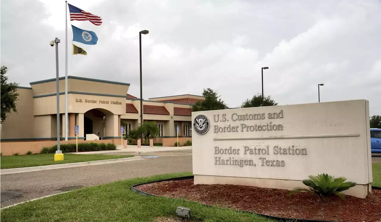 Border agency reassigns chief medical officer after custody death of 8-year-old girl