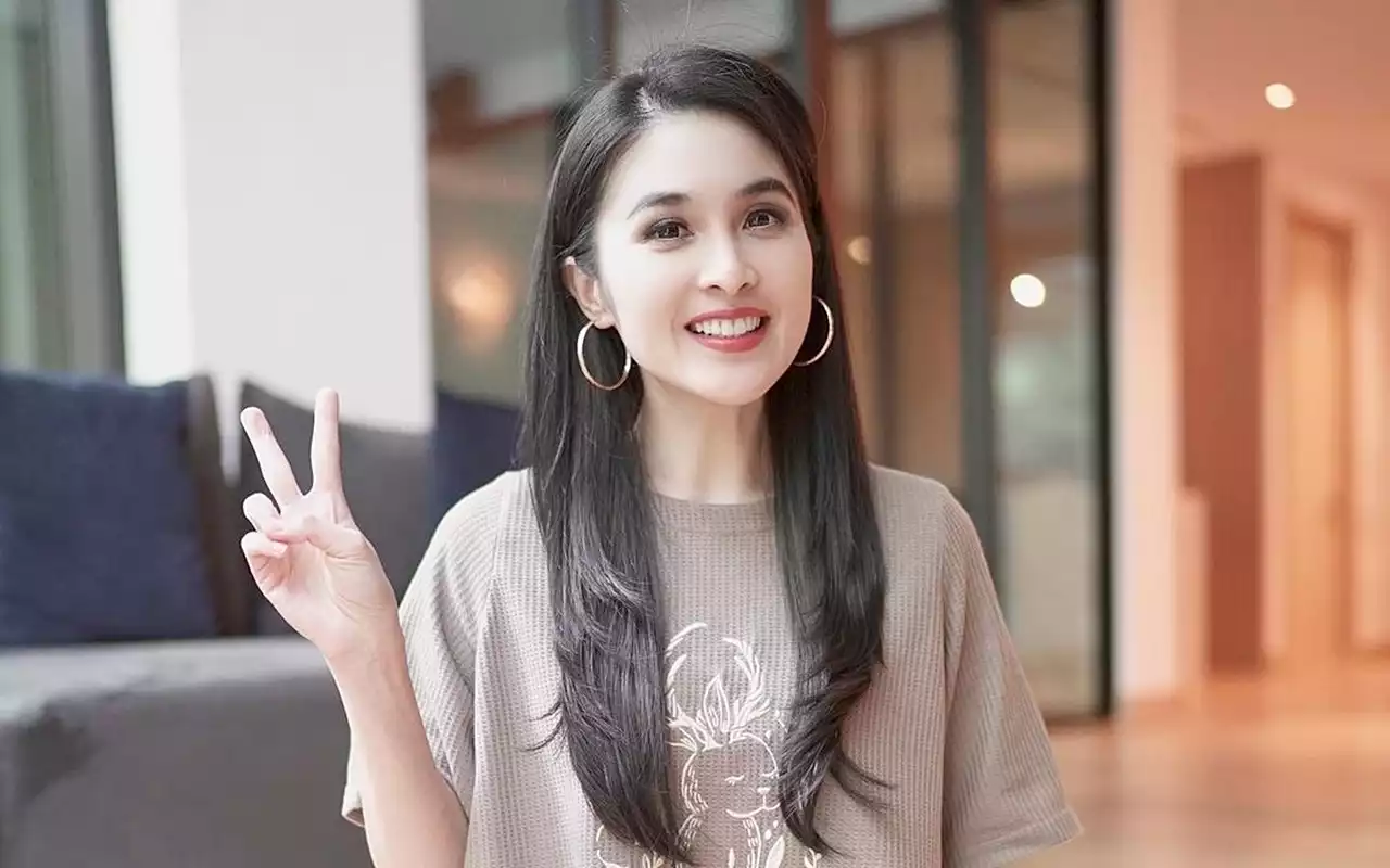 Sandra Dewi Versi AI Artis Korea Bikin Sang Adik Kaget