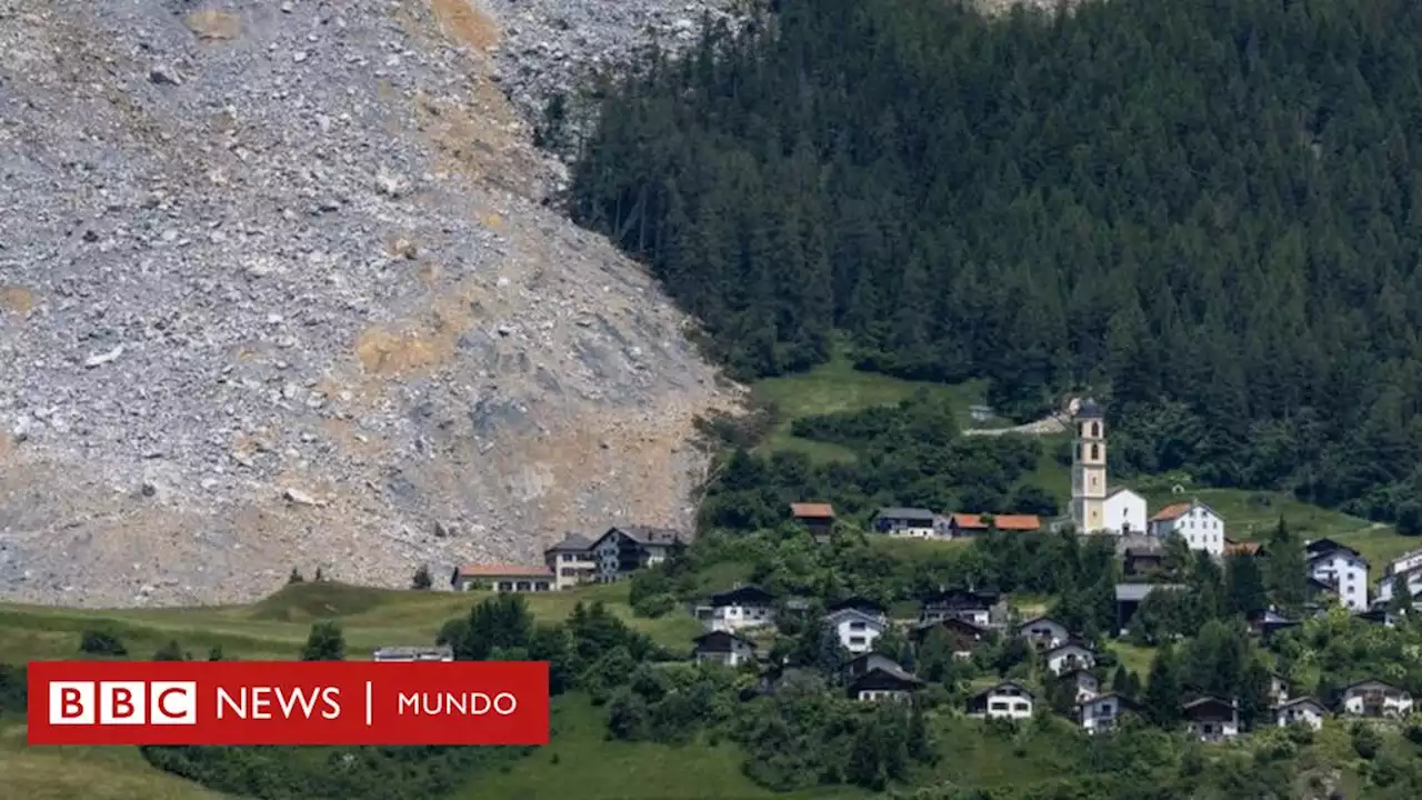 La enorme avalancha de rocas que se detuvo justo antes de impactar contra un pequeño pueblo de Suiza - BBC News Mundo