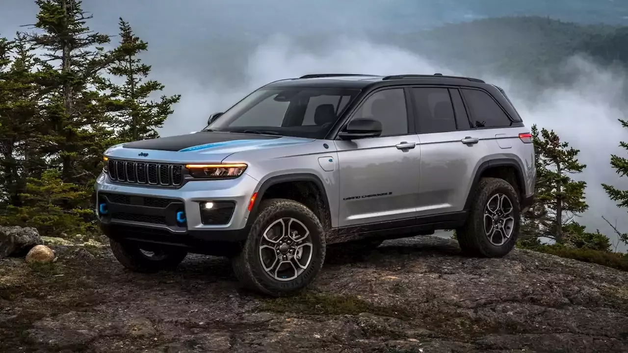 Jeep Recalls Over 12,000 Grand Cherokee 4xe SUVs That Could Stall