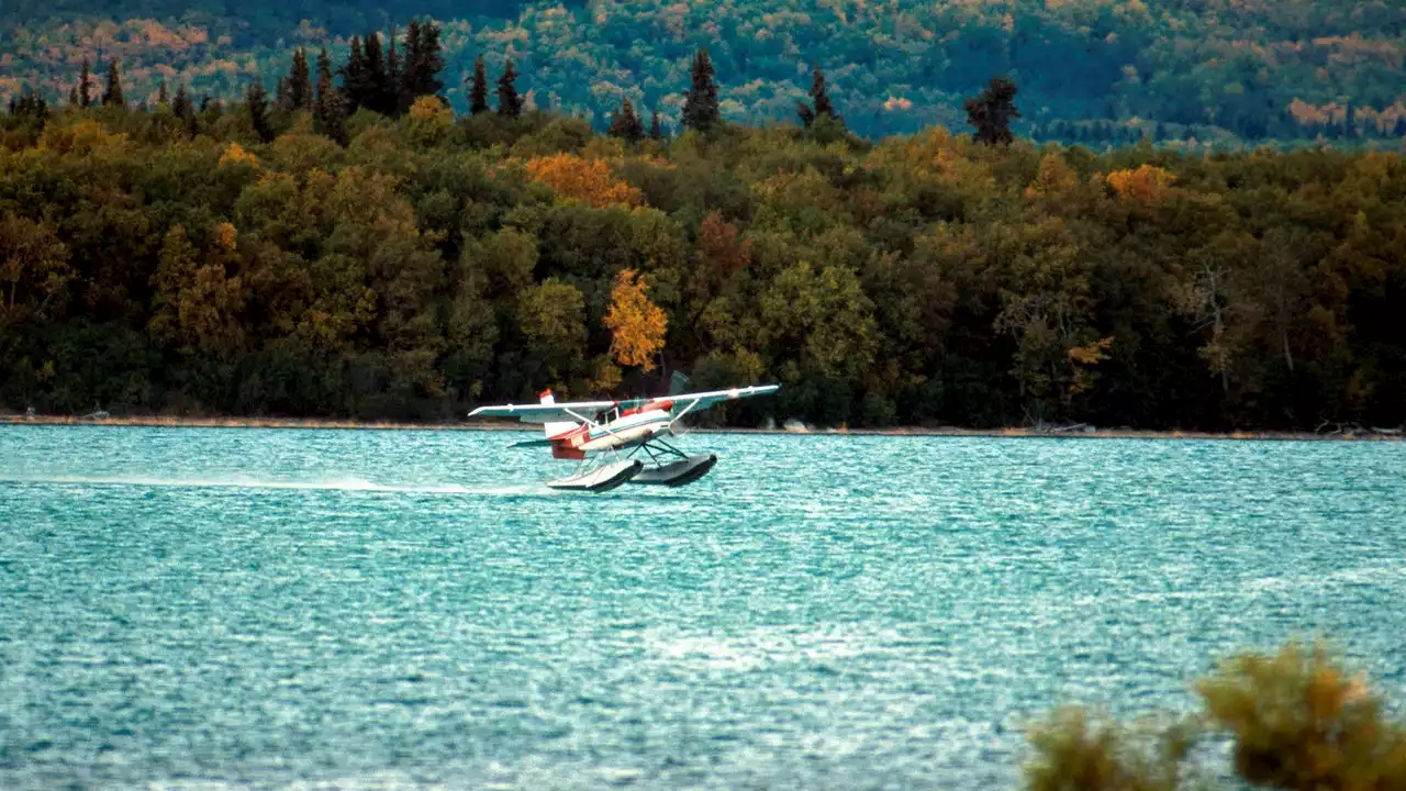 Jim Tweto, 'Flying Wild Alaska' pilot, killed in plane crash