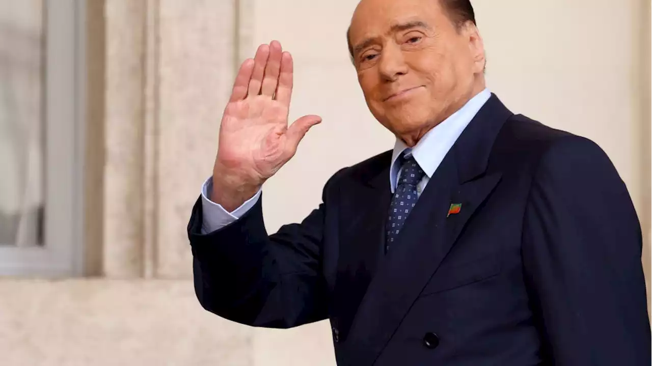 Après la mort du 'Cavaliere', retour sur les années Berlusconi en Italie