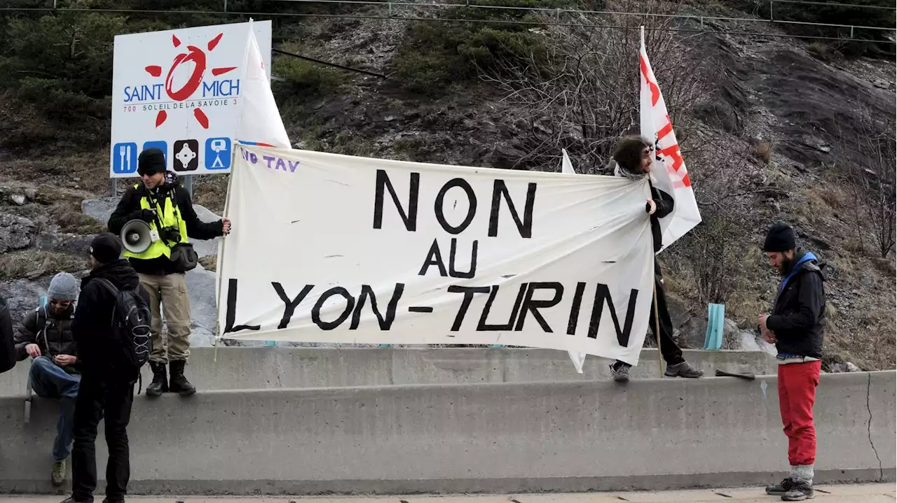 Manifestation contre la LGV Lyon-Turin : la porte-parole du ministère de l'Intérieur 'estime à 2 000' le nombre de personnes présentes