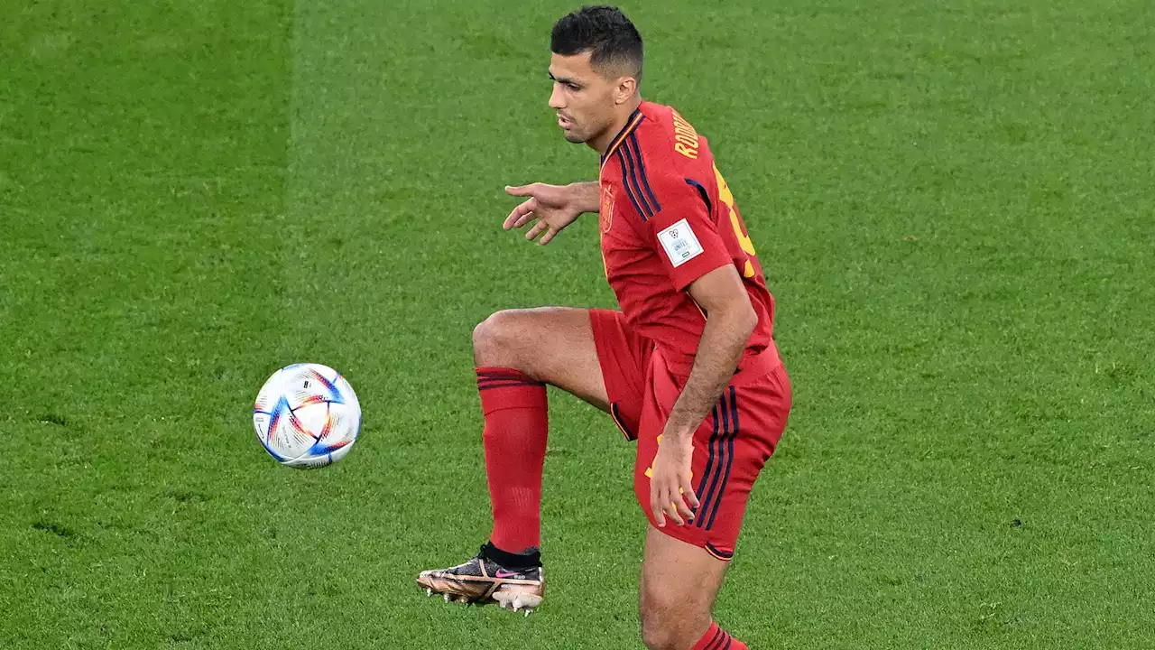 'Rodri Untuk Ballon D'Or 2023!' - Reaksi Ketika Bintang Man City Itu Bawa Spanyol Ke Final Nations League | Goal.com Indonesia