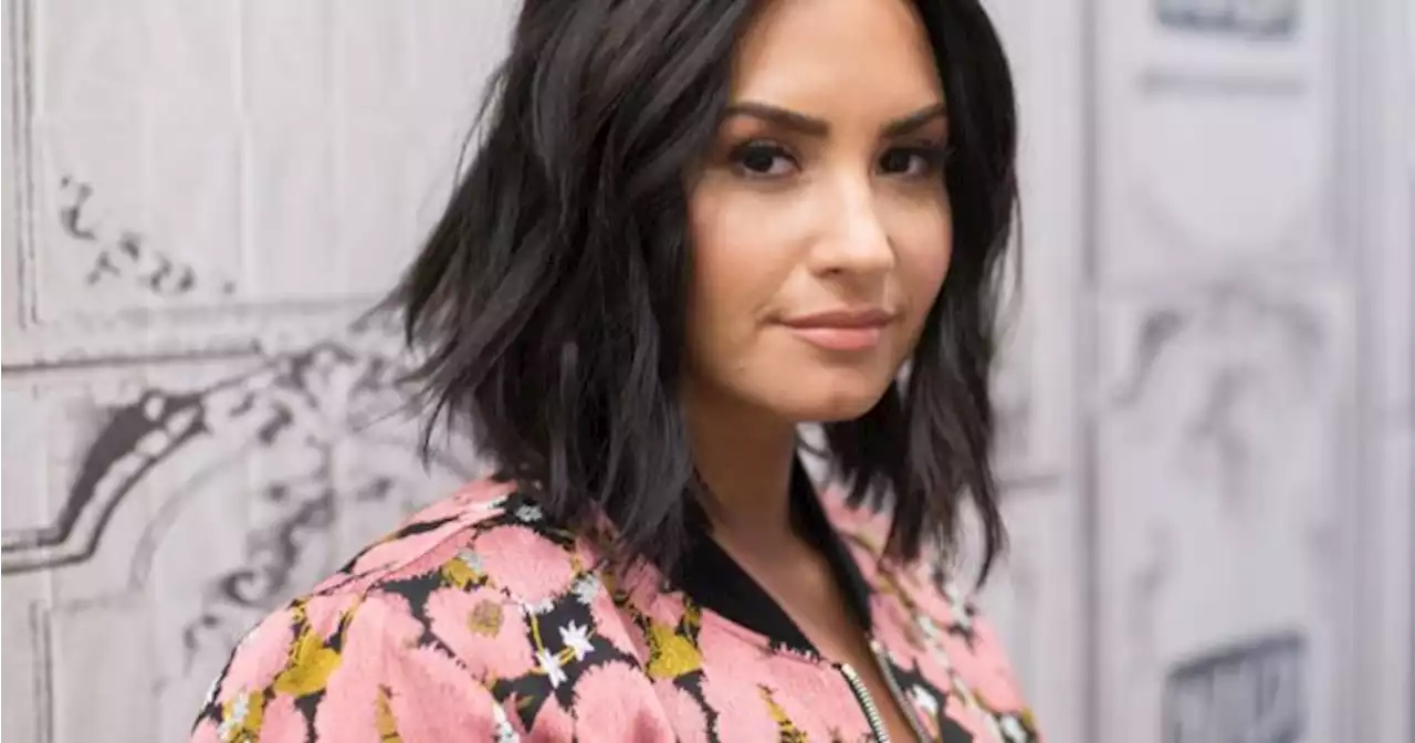 Demi Lovato explains why she changed her pronouns back to she/her | Her.ie