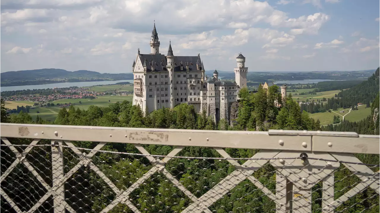 Una turista ha muerto tras ser empujada desde 50 metros de altura cerca del castillo de Neuschwanstein, Alemania