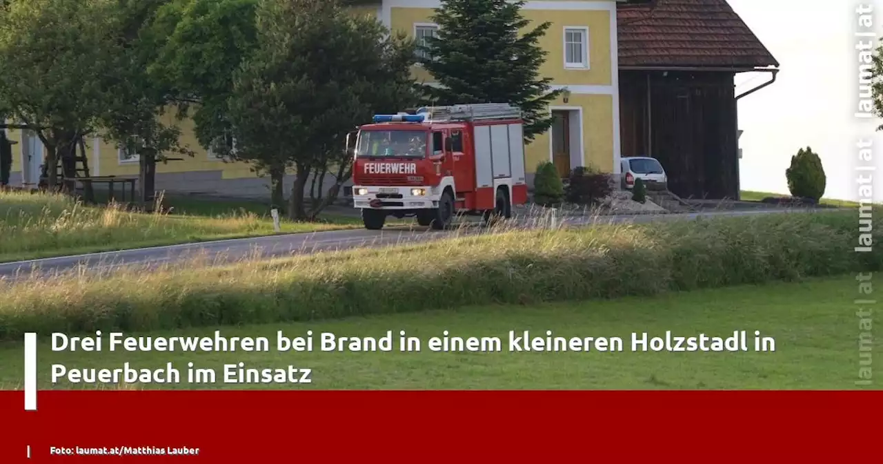 Drei Feuerwehren bei Brand in einem kleineren Holzstadl in Peuerbach im Einsatz | laumat|at