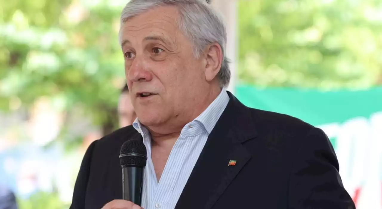 Tajani blinda Forza Italia: «La famiglia Berlusconi ci spinge ad andare avanti»