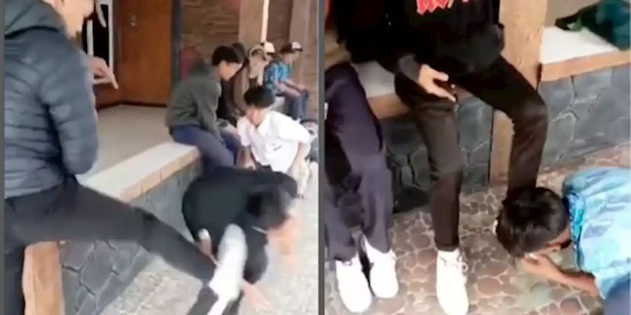 Viral Video Bullying Lima Pelajar Disuruh Cium Kaki dan Kepala Ditendang | merdeka.com