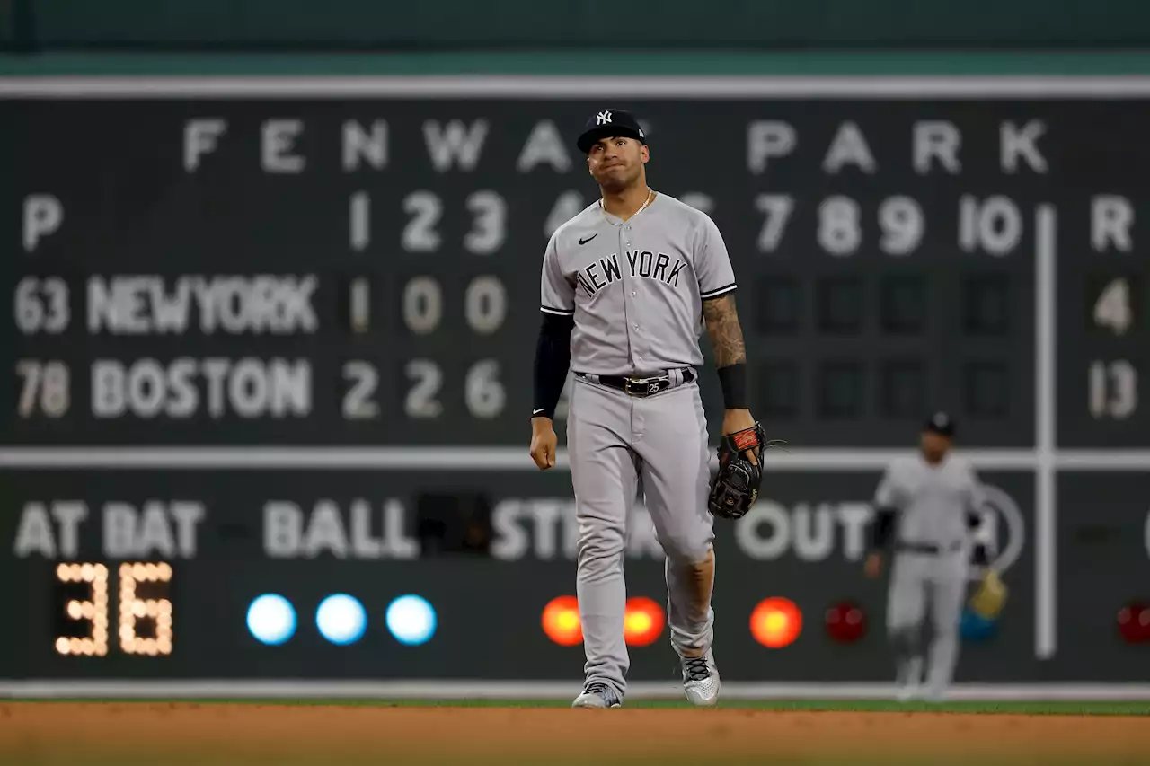 Yankees undone by sloppy defense in ugly loss to Red Sox