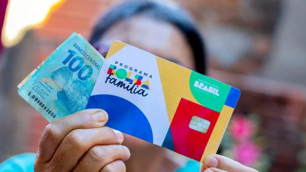 Bolsa Família paga valor extra e benefício se torna o maior da história do país