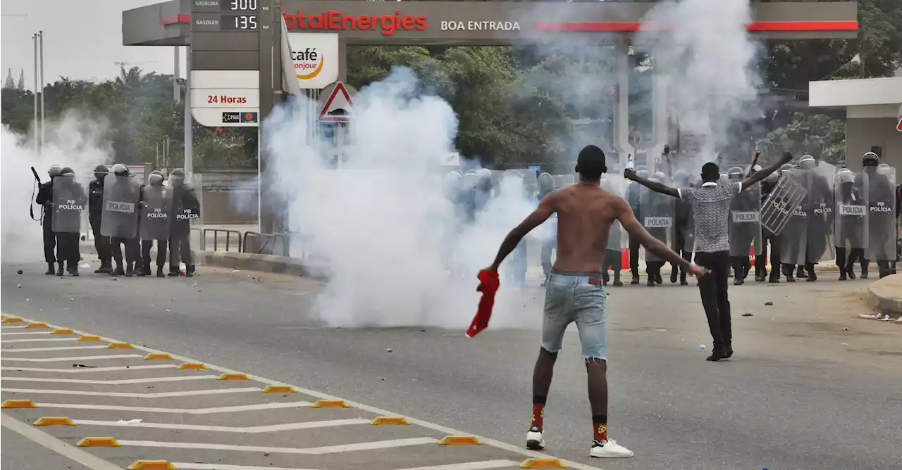 Angola: carga policial em manifestação contra subida dos combustíveis