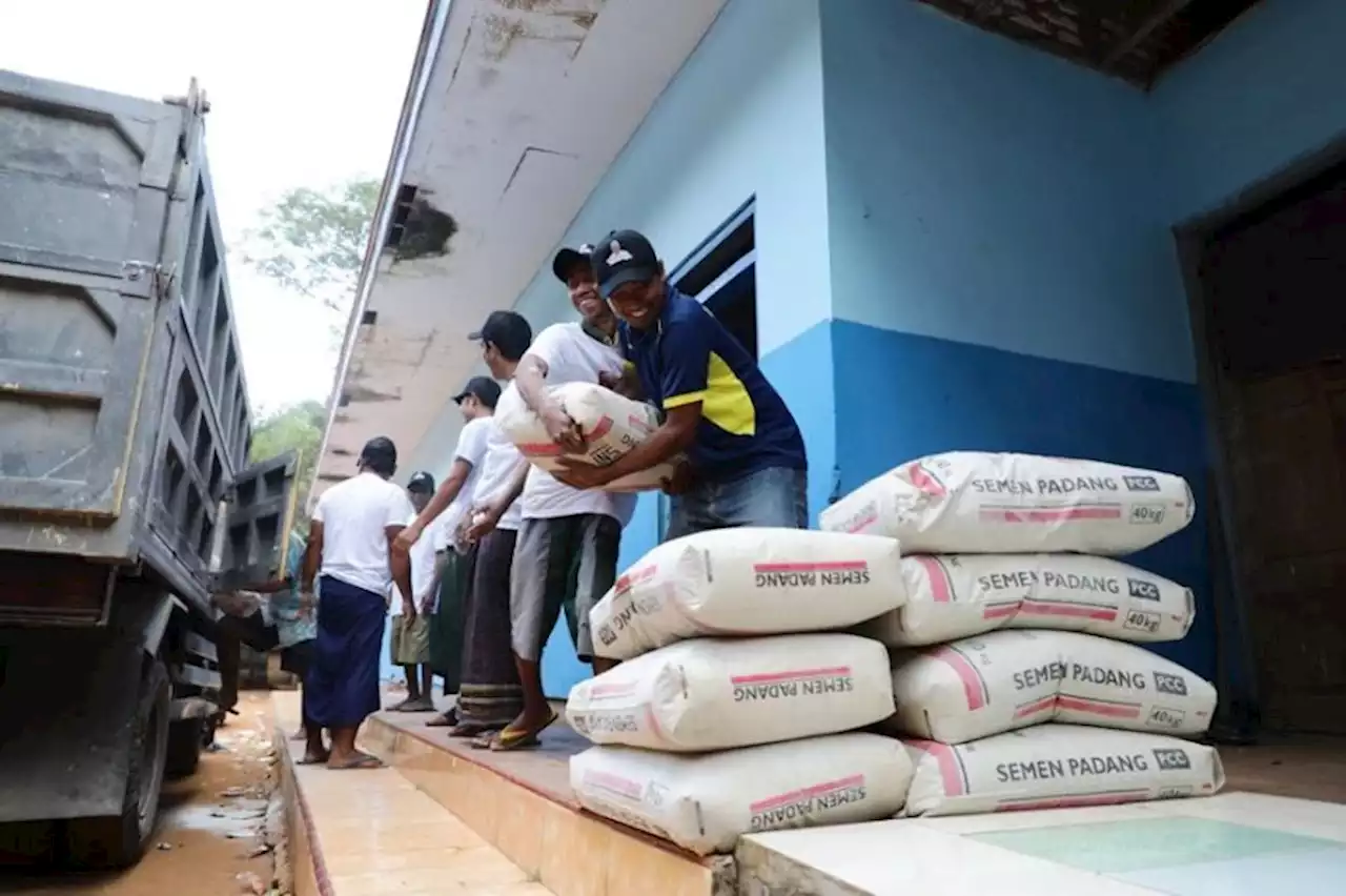 KST Jatim Salurkan Bantuan untuk Renovasi Masjid di Bangkalan