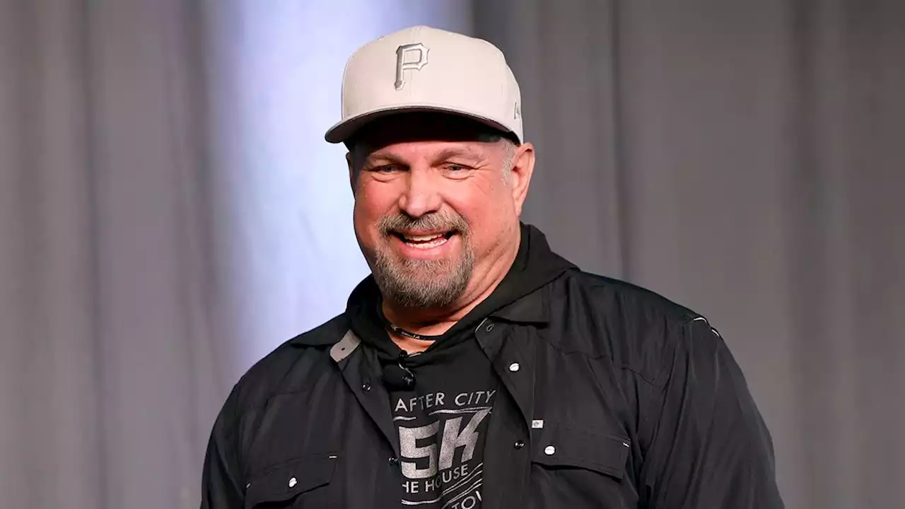 Did Garth Brooks Cancel His Bar's Grand Opening After Bud Light Controversy?