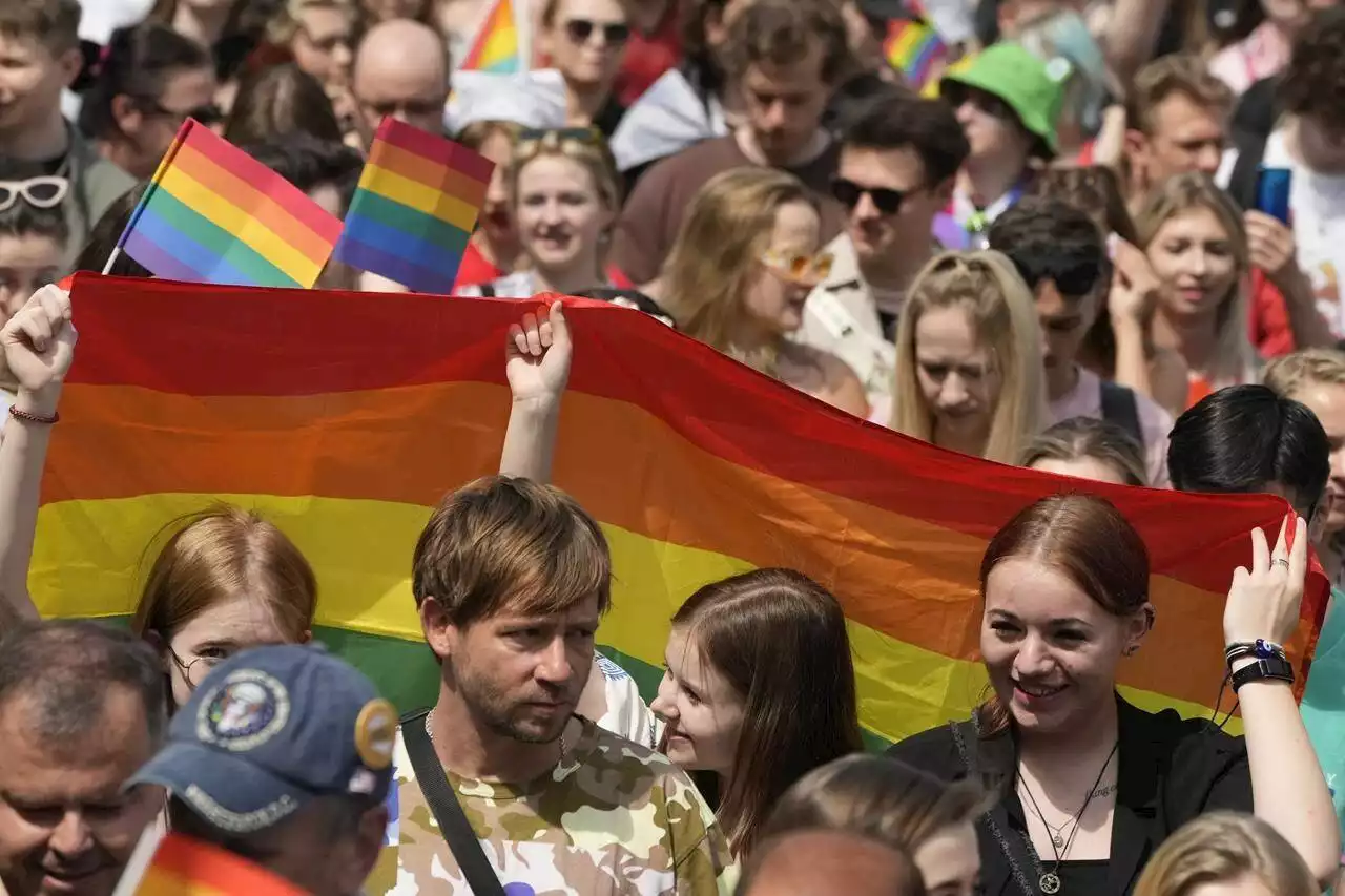 US ambassador marches in Warsaw Pride parade, sending message to NATO ally - Terrace Standard