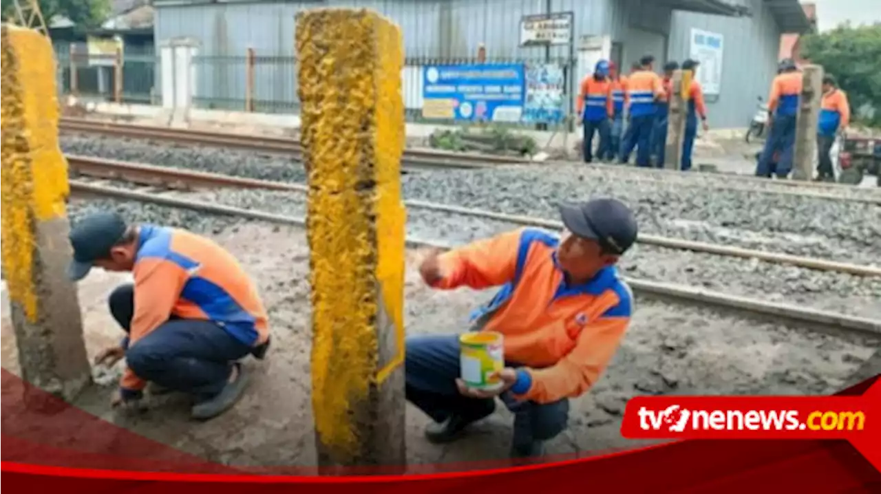 Angkot Tertabrak KRL, KAI Tutup Perintasan Liar di Citayam