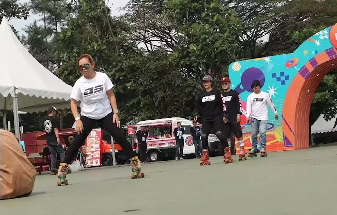 Komunitas Dog skate Pamer Kebolehan di Semesta Berpesta Hari Kedua di Bandung